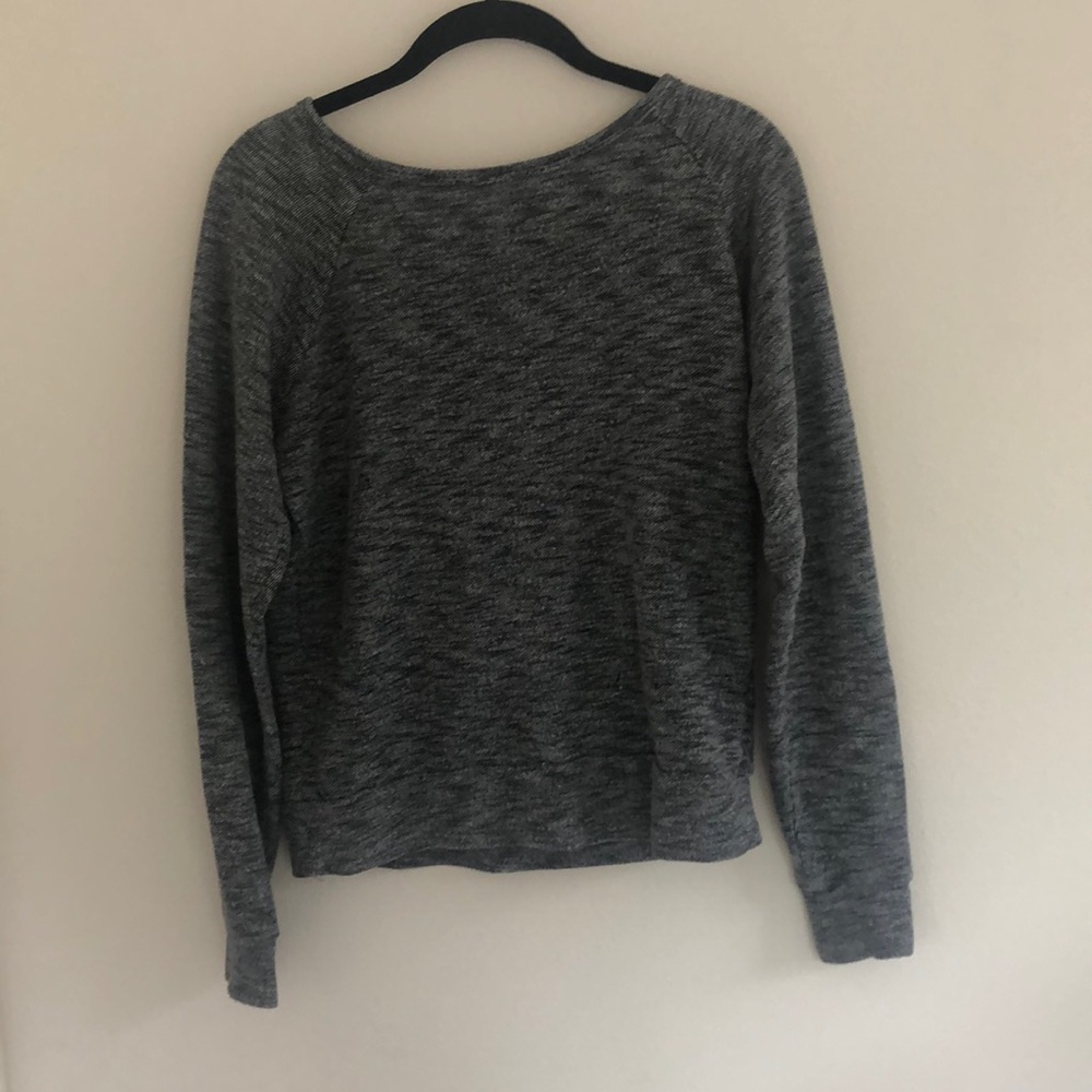 Lightweight sweater